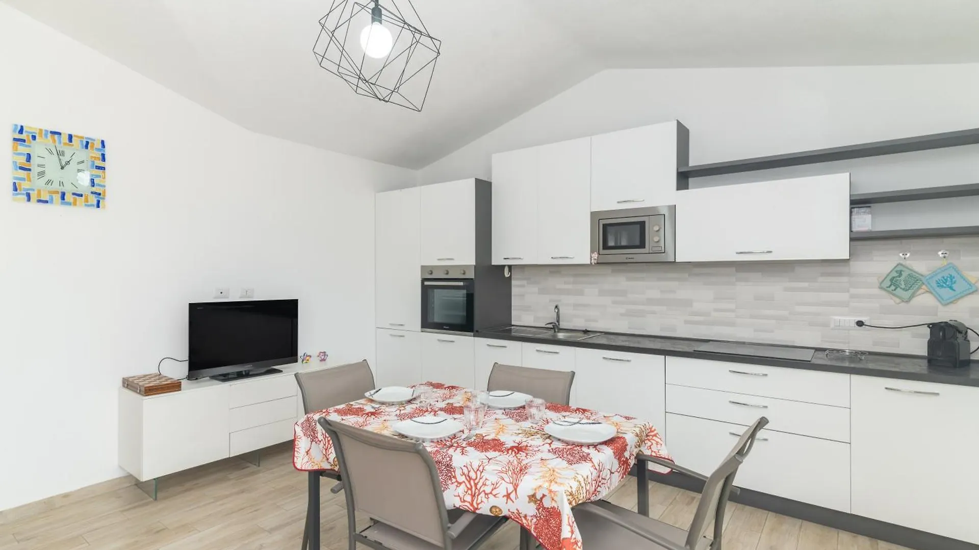 Casa Virgi Vista Mare Villa Budoni Vakantiehuis